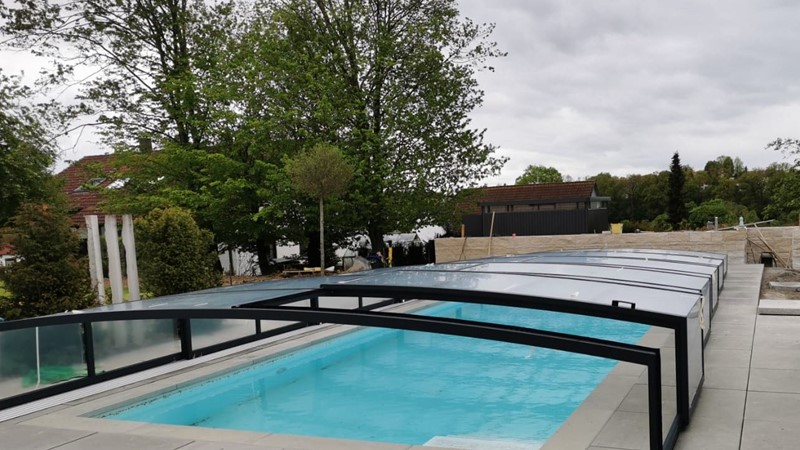 WB_pool_1 (1284x836).jpg